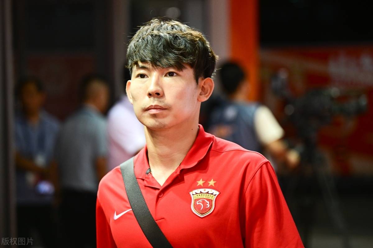 关于萨尔茨堡红牛不敌对手,需反思战术调整的信息 关于萨尔茨堡红牛不敌对手,需反思战术调整的信息