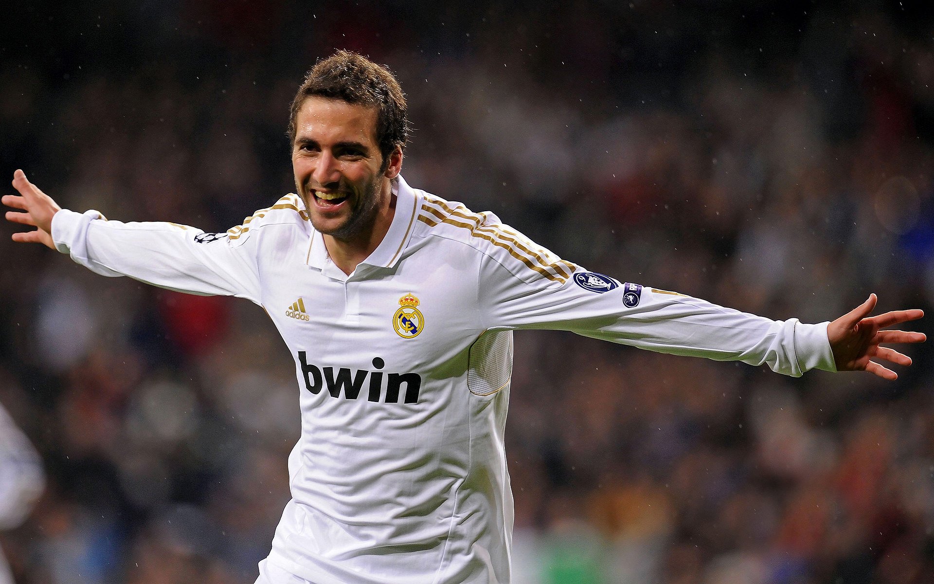 逆转之夜，格列兹曼点燃赛场，乌拉圭绝境重生