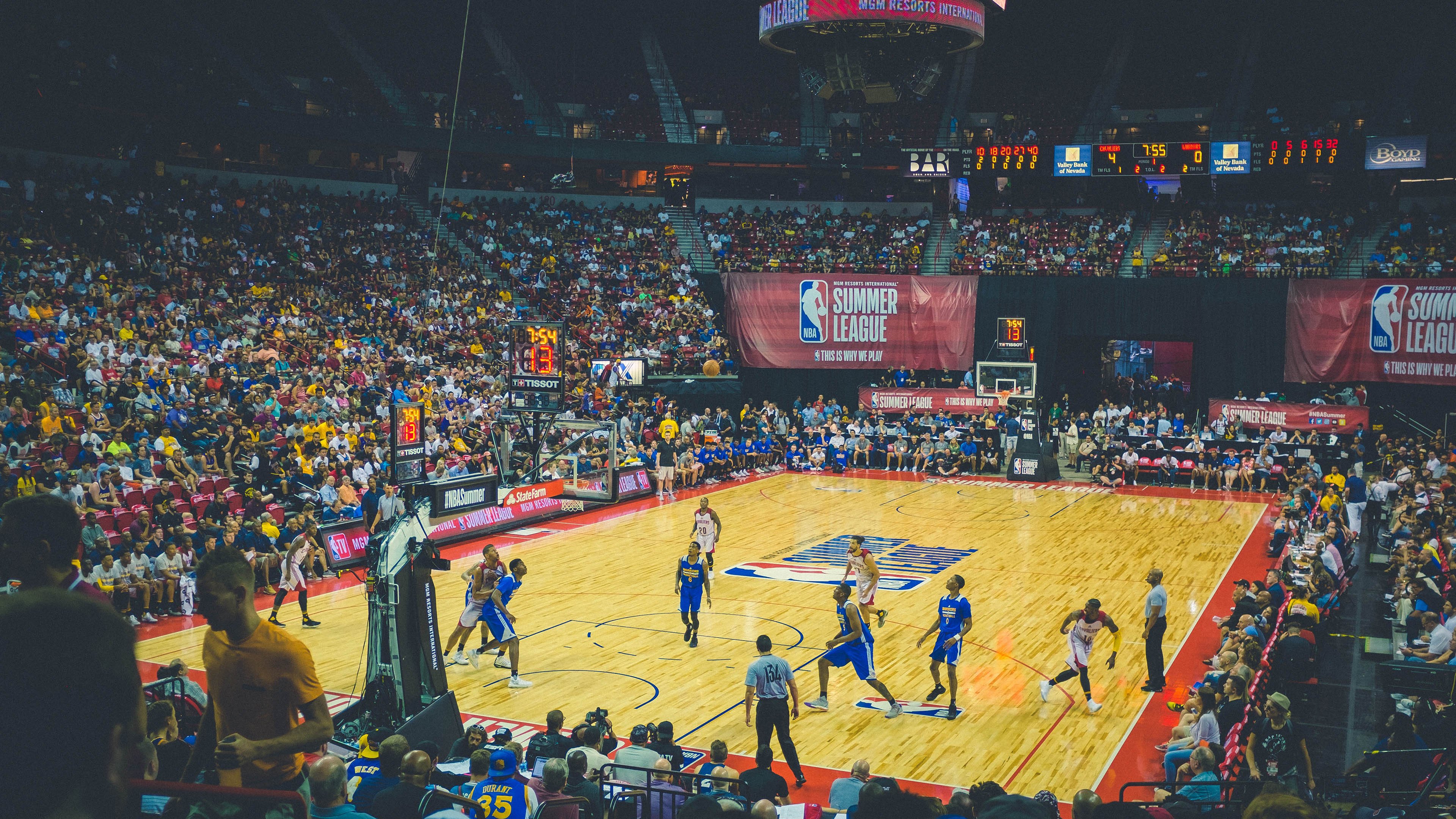 北欧风暴席卷欧洲杯，丹麦横扫德国，马琳创纪录之夜改写历史